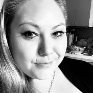 Meet your Posher, Iced lollie